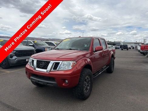 Used 2018 Nissan Frontier PRO-4X AWD/4WD image 3