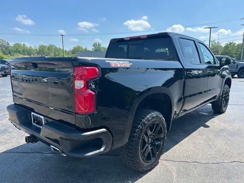 Used 2023 Chevrolet Silverado 1500 LT Trail Boss w/ Convenience Package II AWD/4WD image 5