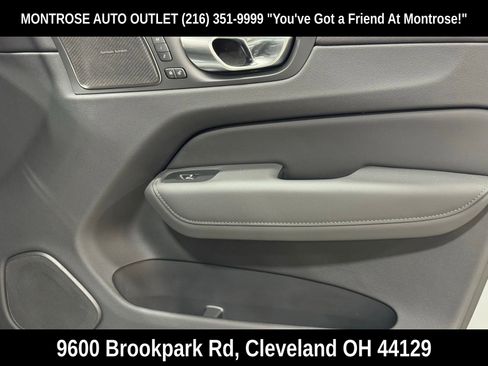 New 2026 Volvo XC60 B5 Ultra w/ Protection Package Premier image 40