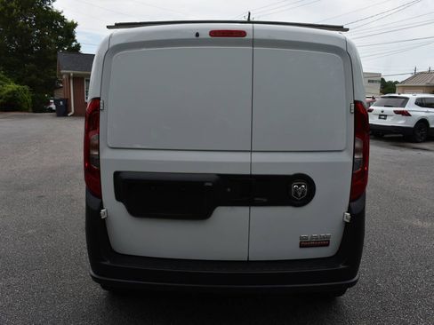 Used 2021 RAM ProMaster City Tradesman FWD image 6