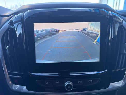Used 2019 Chevrolet Traverse LT w/ LPO, Floor Liner Package AWD/4WD image 26