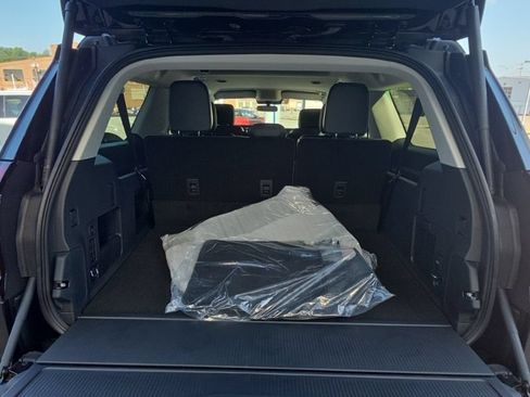 New 2026 Ford Expedition Max Active AWD/4WD image 10