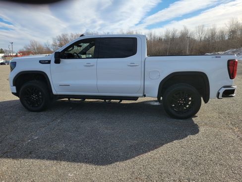 Used 2023 GMC Sierra 1500 Elevation w/ X31 Off-Road Package image 8