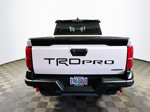 Used 2025 Toyota Tacoma TRD Pro image 7