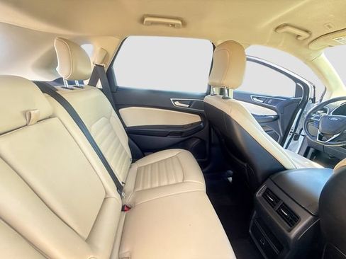 Used 2021 Ford Edge SEL AWD/4WD image 29
