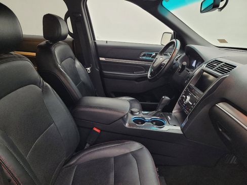 Used 2016 Ford Explorer Sport w/ Equipment Group 401A AWD/4WD image 21