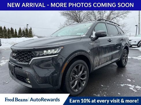 Used 2023 Kia Sorento X-Line EX image 3