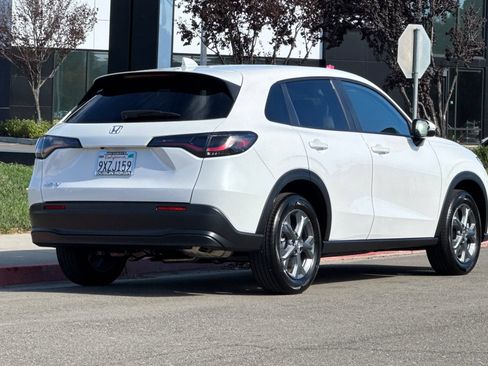 Used 2026 Honda HR-V LX image 4