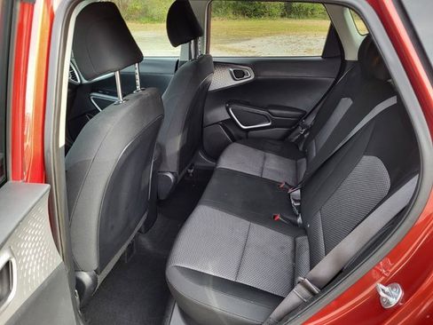 Used 2024 Kia Soul LX w/ Option Group 015 image 13