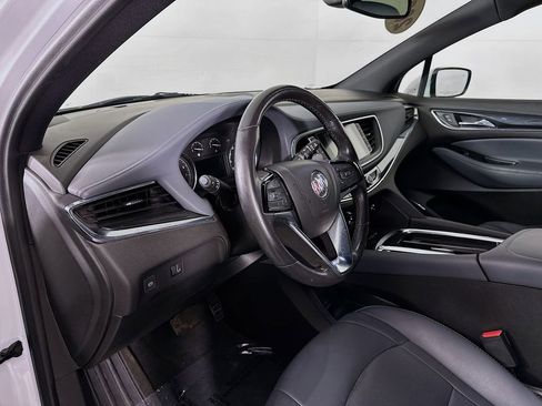 Used 2022 Buick Enclave Essence image 14
