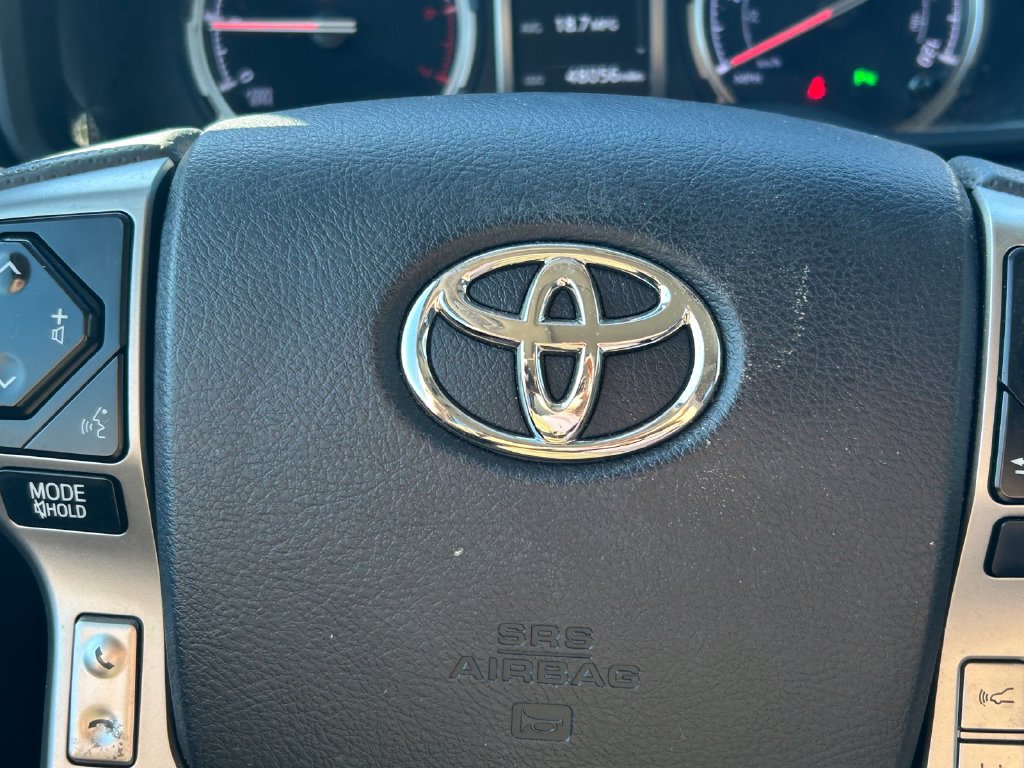 Used 2024 Toyota 4Runner Limited AWD/4WD image 37