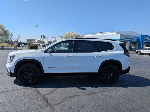 New 2026 GMC Acadia Elevation image 6