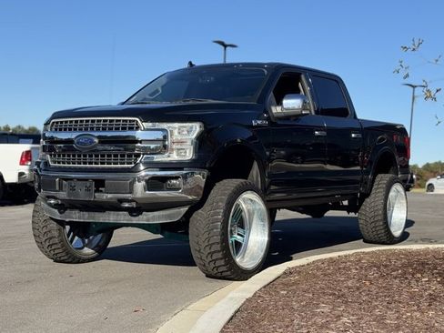 Used 2018 Ford F150 Lariat w/ Equipment Group 502A Luxury image 7