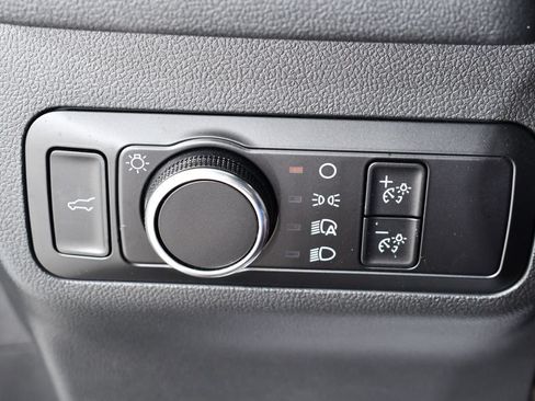 Used 2024 Ford Escape ST-Line w/ Tech Pack #1 AWD/4WD image 30