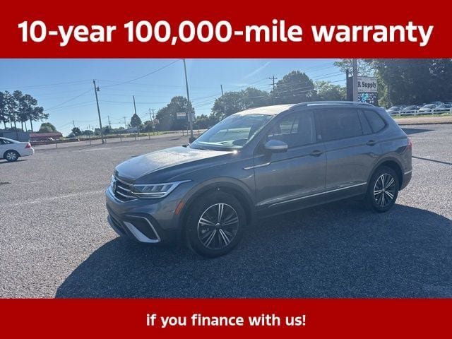 Used 2024 Volkswagen Tiguan Wolfsburg Edition FWD image 4