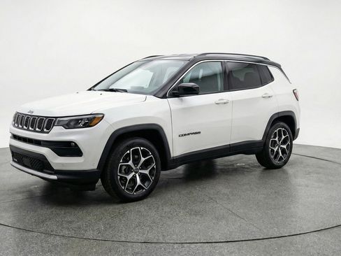 Used 2025 Jeep Compass Limited AWD/4WD image 3