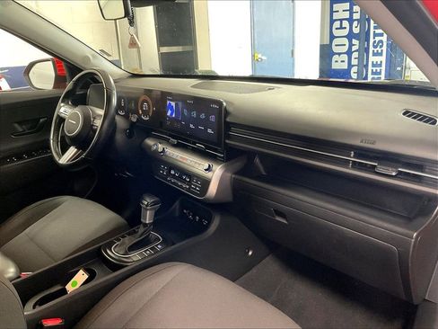 Used 2024 Hyundai Kona SEL FWD image 14