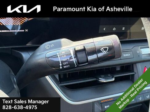 New 2025 Kia K4 LXS image 26