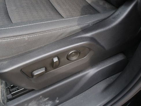 Used 2023 GMC Sierra 1500 Elevation image 14