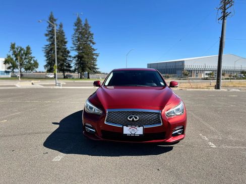 Used 2014 INFINITI Q50 Premium w/ Deluxe Touring Package RWD image 2