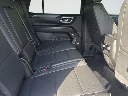 Certified 2024 GMC Yukon SLT RWD image 21