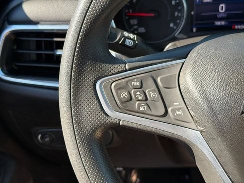 Used 2022 Chevrolet Equinox LT FWD image 19