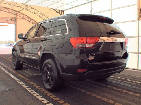 Used 2012 Jeep Grand Cherokee Laredo AWD/4WD image 8