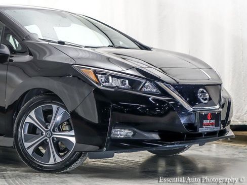 Used 2018 Nissan Leaf SL image 2