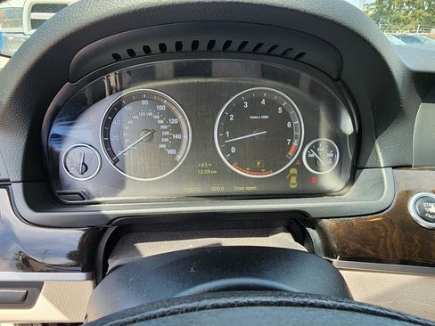 Used 2011 BMW 535i Sedan RWD image 19