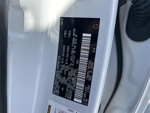 Used 2025 Toyota 4Runner Limited image 10