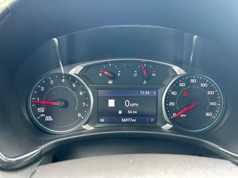 Used 2022 Chevrolet Equinox RS w/ RS Leather Package AWD/4WD image 13