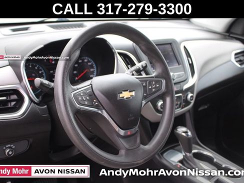 Used 2020 Chevrolet Equinox LS w/ LS Convenience Package FWD image 17