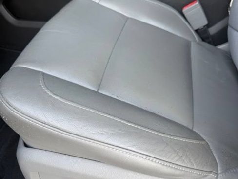 Used 2016 Chevrolet Tahoe LT w/ Luxury Package AWD/4WD image 16