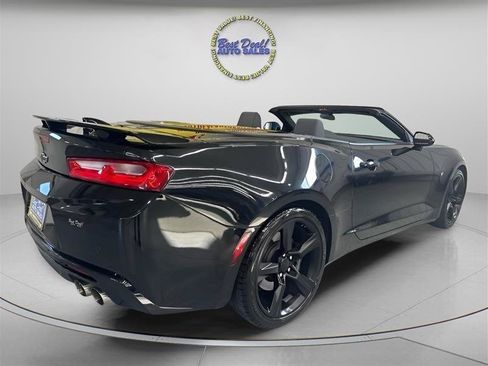 Used 2016 Chevrolet Camaro SS RWD image 9