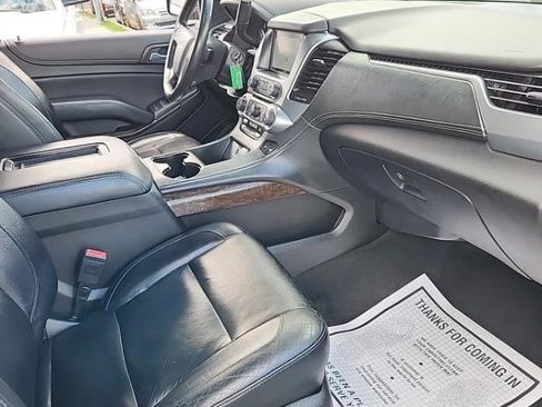Used 2017 Chevrolet Tahoe LT AWD/4WD image 11
