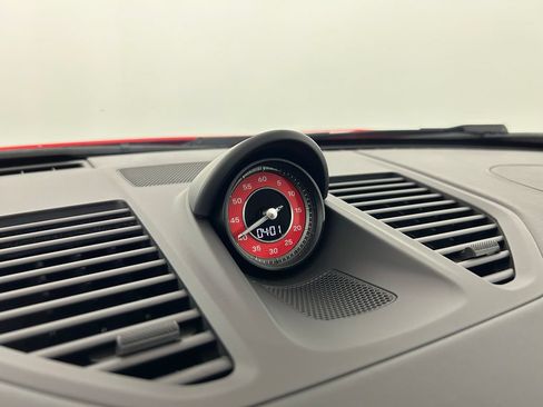 Certified 2025 Porsche 911 Turbo AWD/4WD image 20
