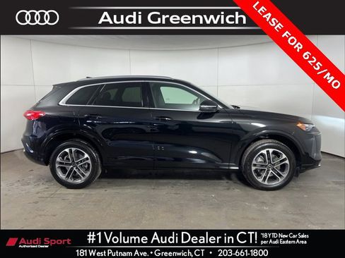 Certified 2025 Audi Q5 Premium w/ Convenience Package image 8