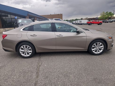 Used 2025 Chevrolet Malibu LT FWD image 6