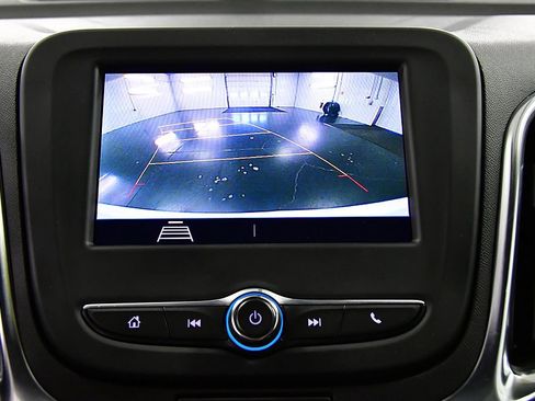Used 2021 Chevrolet Equinox LT AWD/4WD image 26