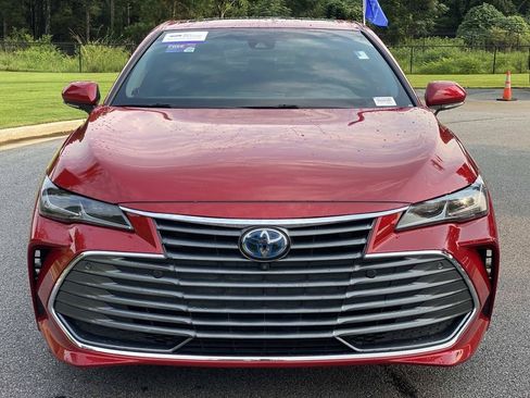Used 2021 Toyota Avalon Limited w/ Advanced Safety Package FWD image 10