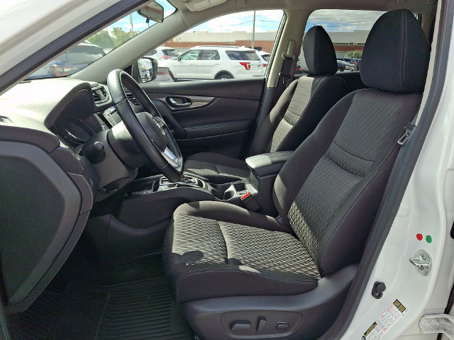 Used 2020 Nissan Rogue SV w/ Premium Package AWD/4WD image 13