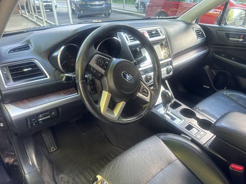 Used 2015 Subaru Outback 2.5i Limited w/ Popular Package #4 AWD/4WD image 12