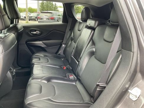 Used 2020 Jeep Cherokee Limited AWD/4WD image 54