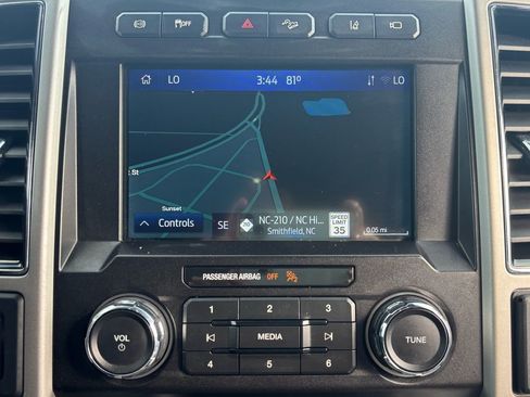 Used 2021 Ford F250 Lariat w/ Lariat Ultimate Package image 36