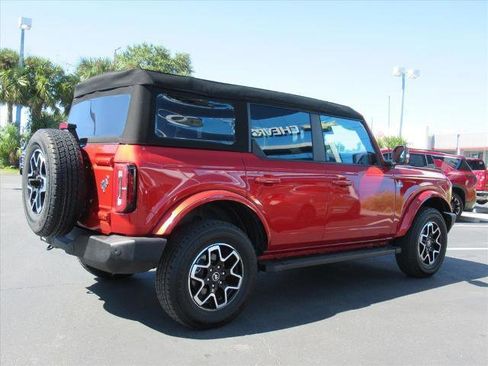 Used 2023 Ford Bronco Outer Banks image 5