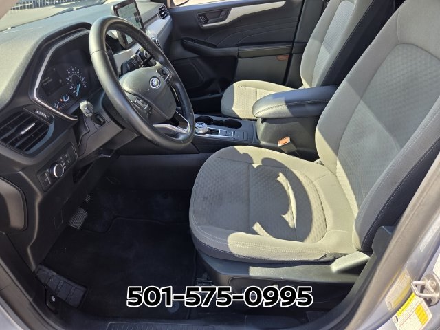 Used 2022 Ford Escape SE w/ Convenience Package FWD image 9