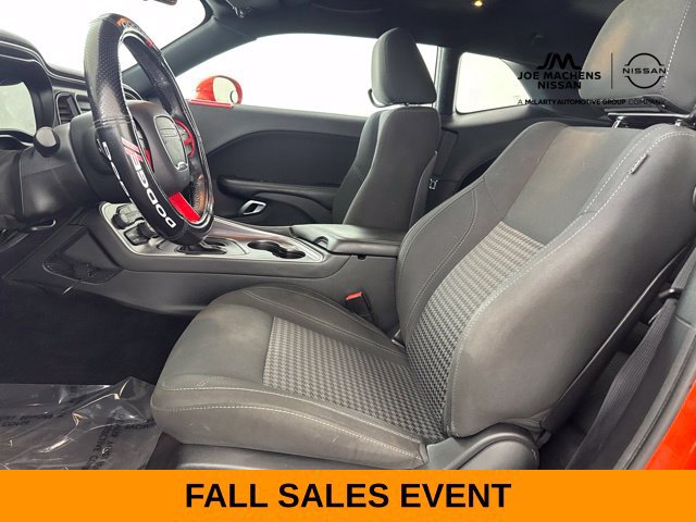 Used 2016 Dodge Challenger SXT w/ Blacktop Package RWD image 37