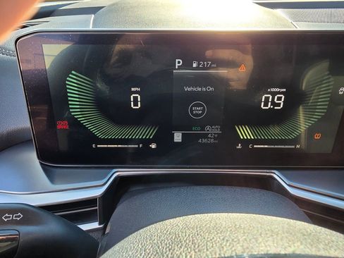 Used 2024 Kia Sorento S image 20