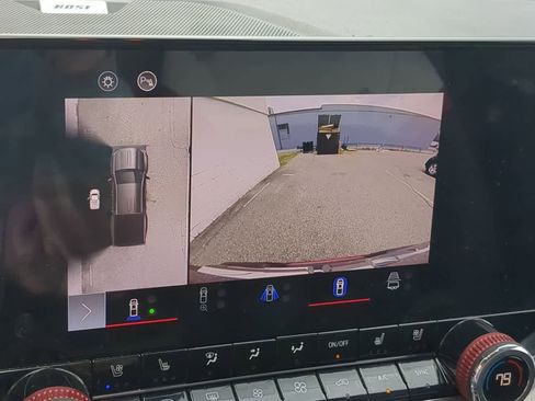 Used 2023 GMC Canyon AT4X image 28