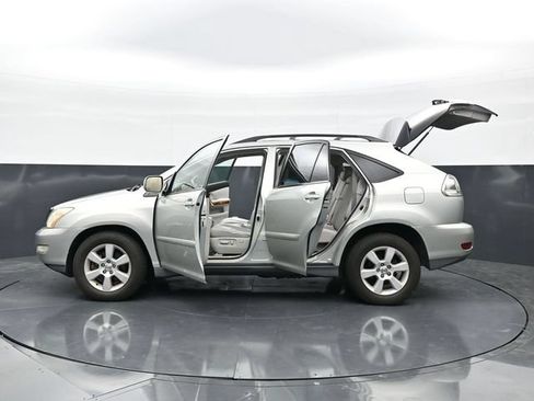 Used 2005 Lexus RX 330 AWD image 46